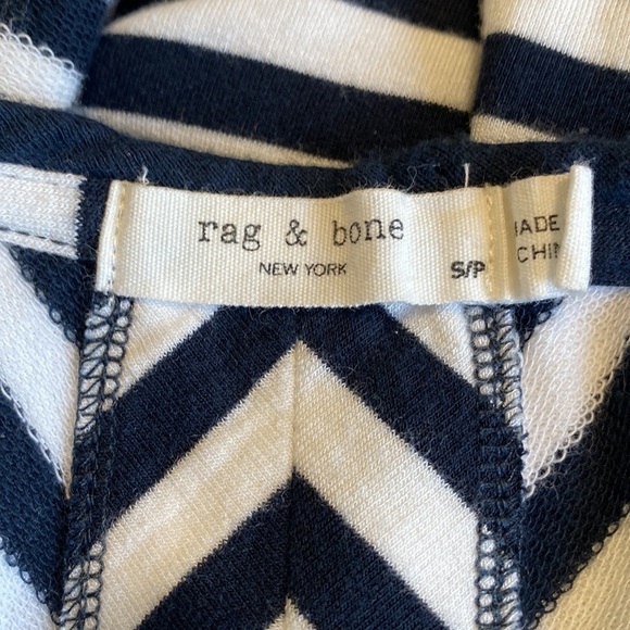 Rag and Bone Kat Split Back Tank Navy Blue and White Stripe Sz S - Picture 11 of 12
